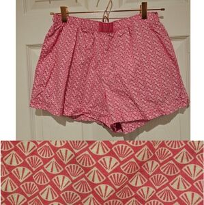 LAST CHANCE! Victoria's Secret Cotton Pajama Shorts Pink Shell Print Size S